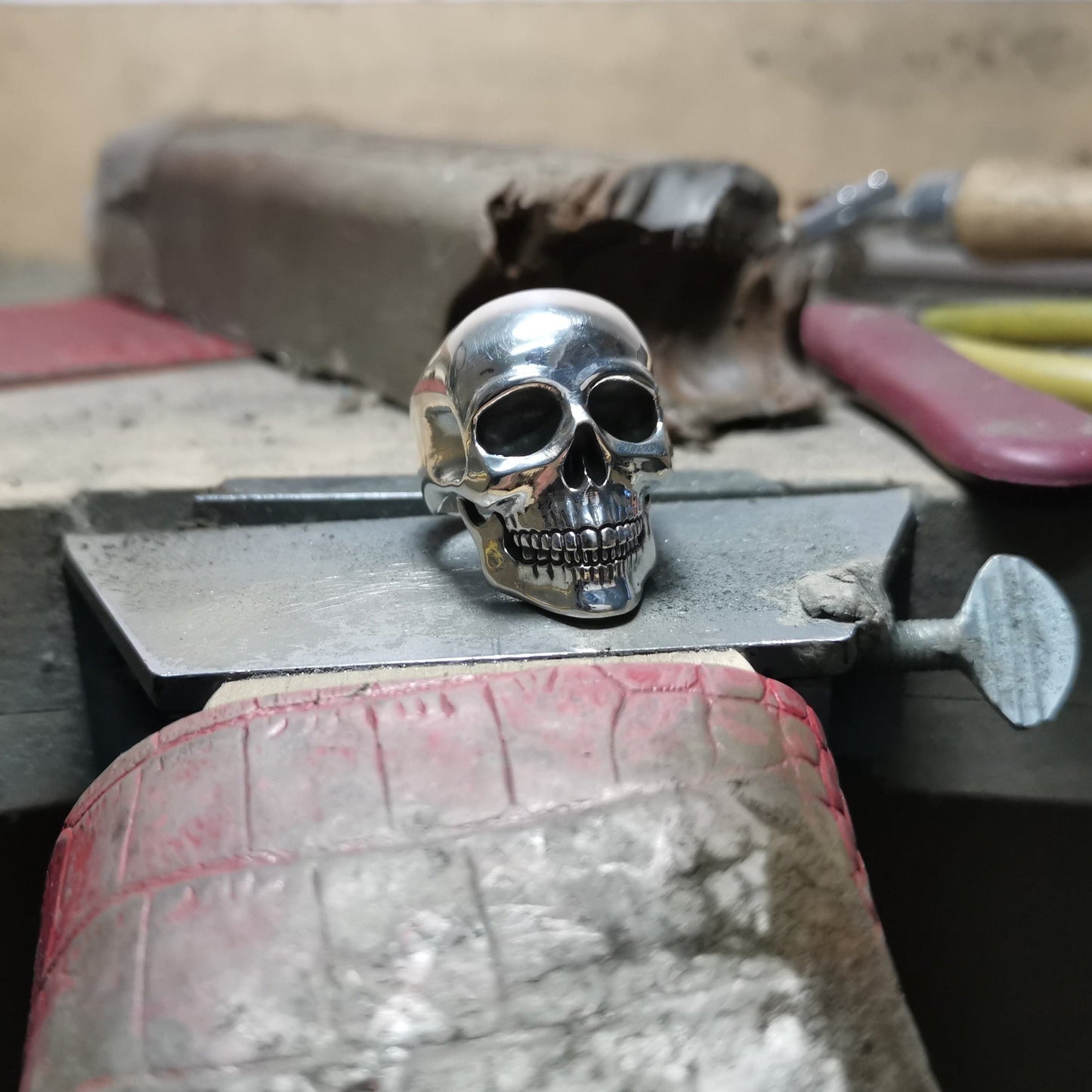 Human Skull by Serpent Forge