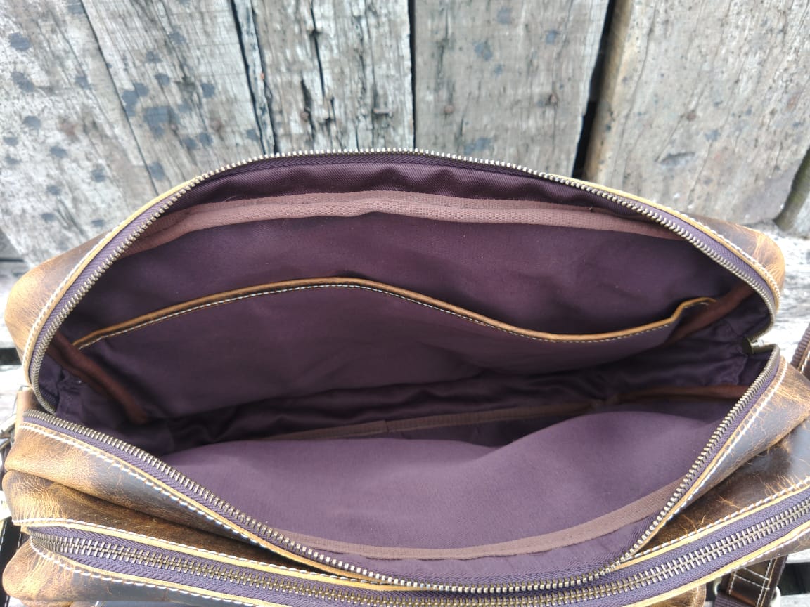 The “Clark” Pilot Bag by Vintage Gentlemen