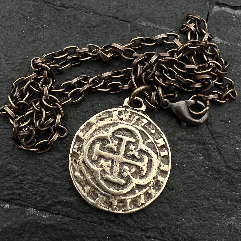 Vintage Gentlemen Bronze Old Spanish Coin Doubloon Necklace