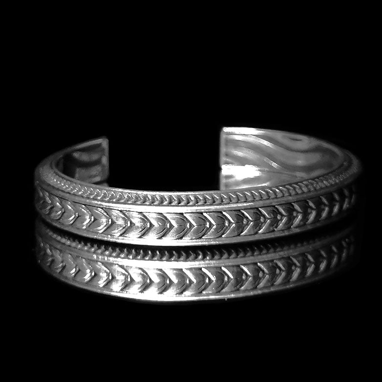 Laurel Cuff by Serpent Forge